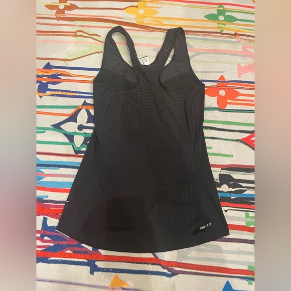 NikePro Dri-fit mesh racerback tank - Picture 3 of 4